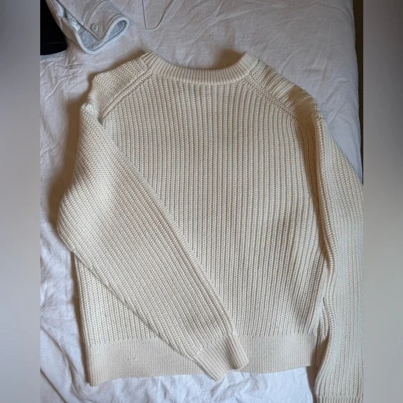 Wilfred Ribbed Sweater - Picture 3 of 3
